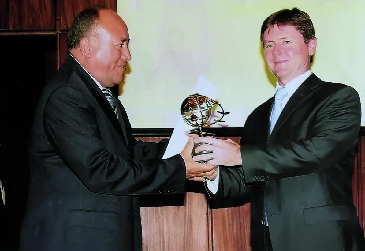 Recibió múltiples reconocimientos por su labor altruista y ecológica