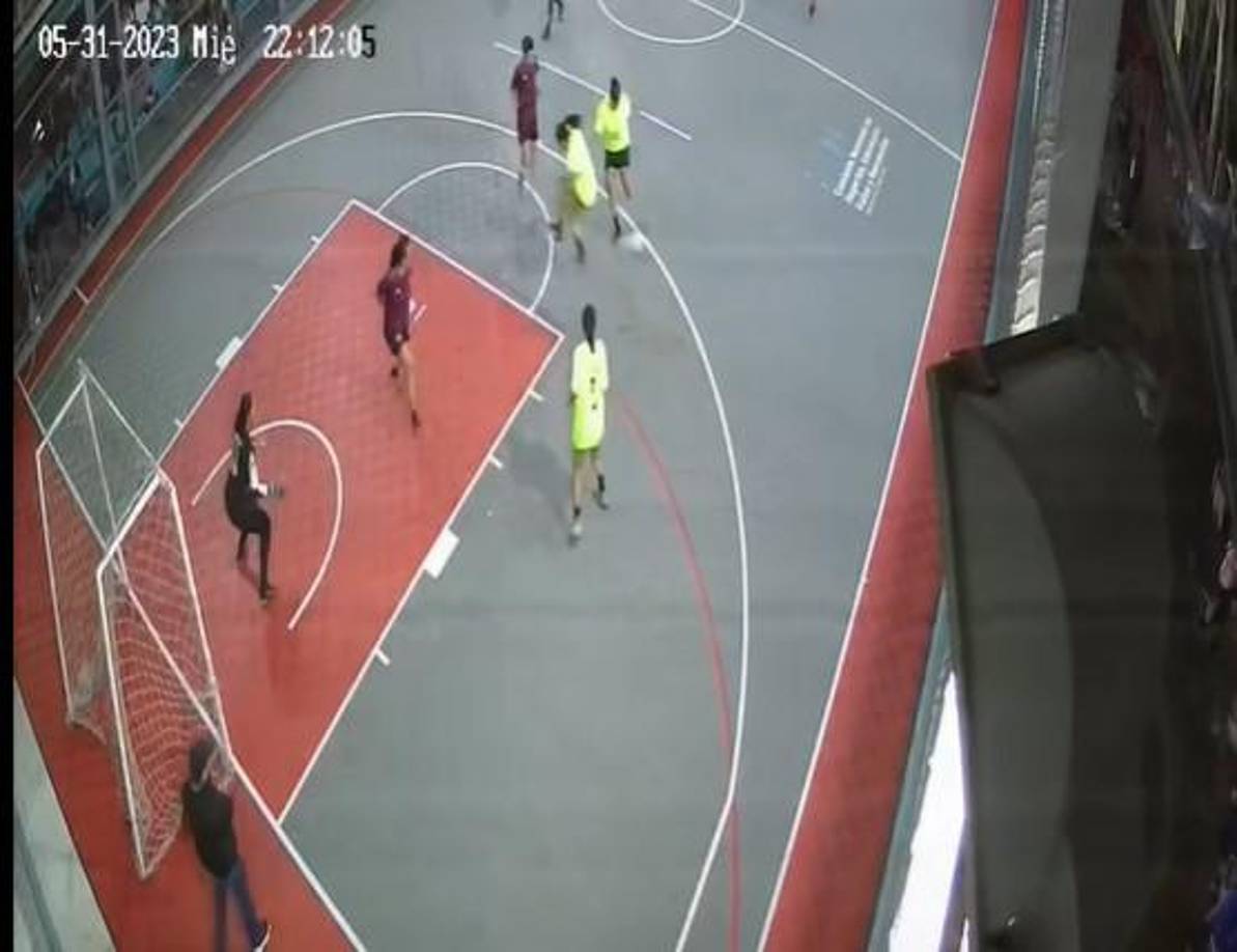 ”Te despediste con este golazo”, dice el video que fue grabado el miércoles 31 de mayo en una cancha de fútbol rápido.