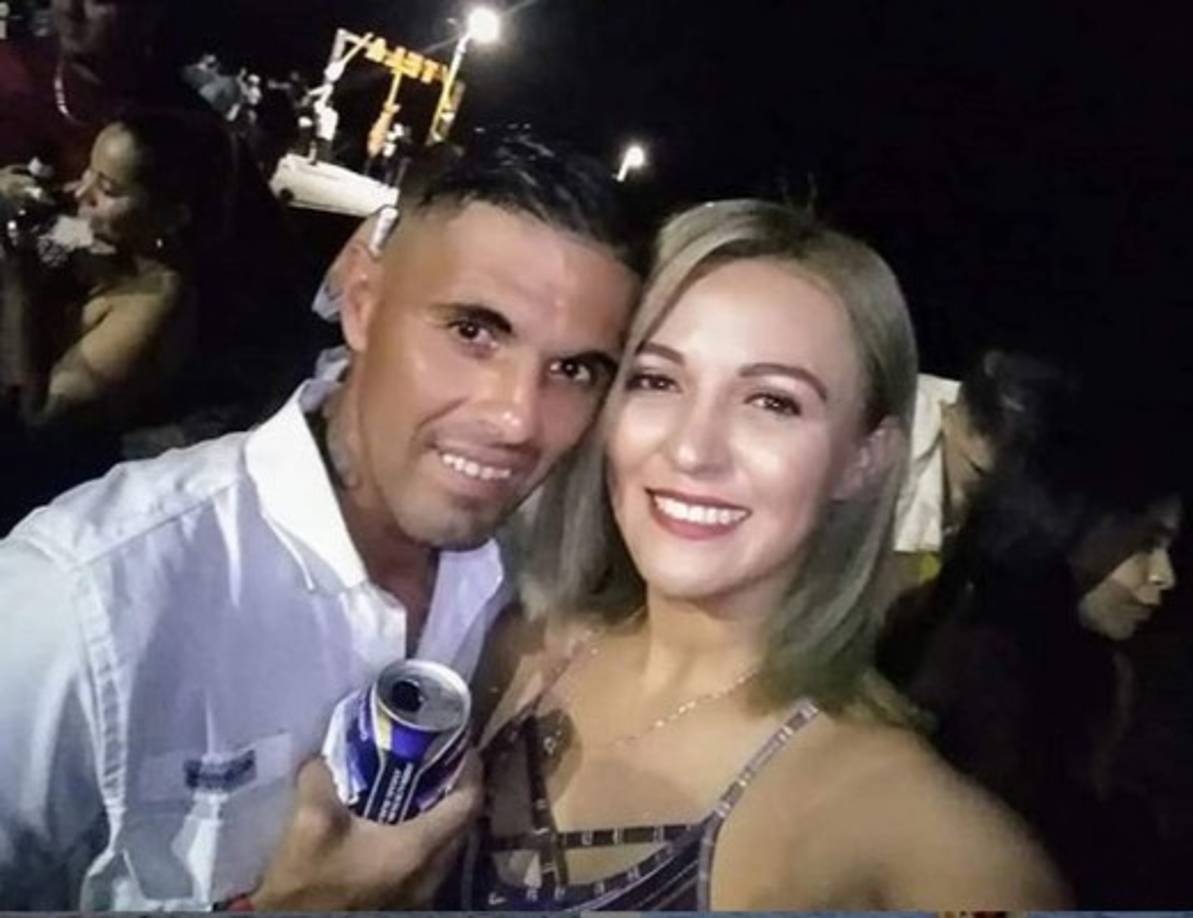 'Mi amor, contigo por siempre' son algunos de los mensajes que ella le dedica al uruguayo Ramiro Bruschi.