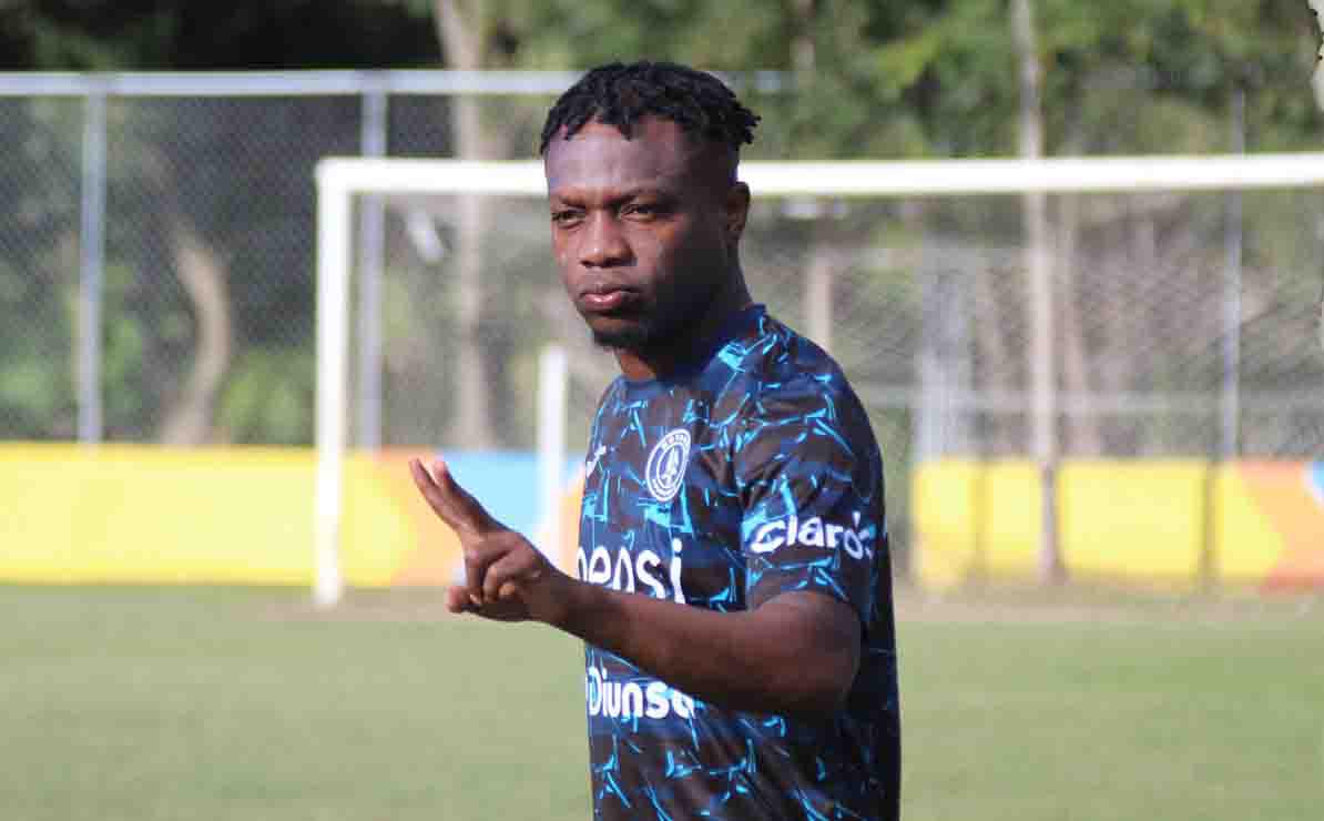 Kevin Álvarez: “Salir campeón de Concacaf sería magnífico”