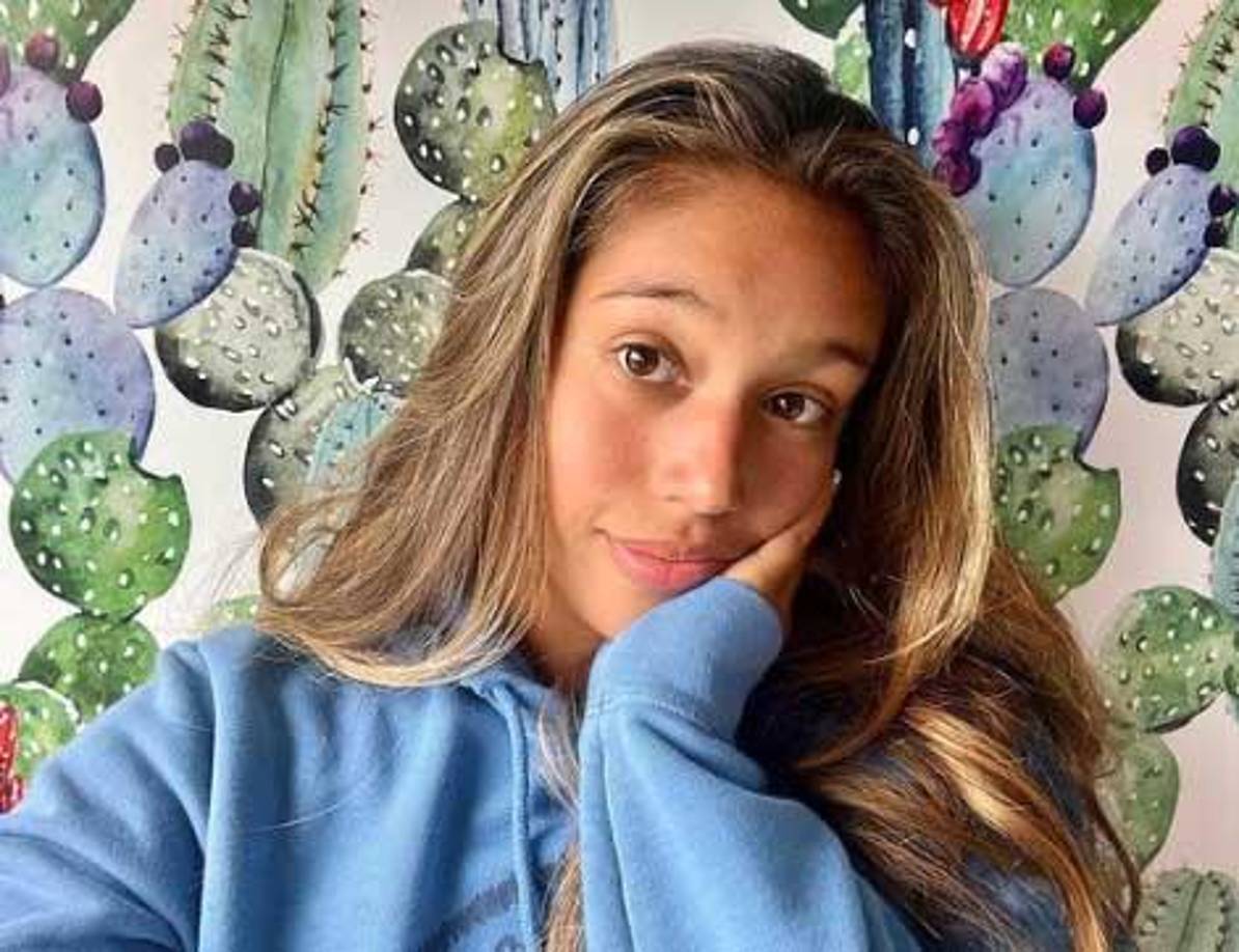 El hermano de Alexa se llama Alexander Bahr y fue mundialista Sub-17 con Honduras. Además, actualmente juega en las reservas de Motagua en la Liga Nacional de Honduras.