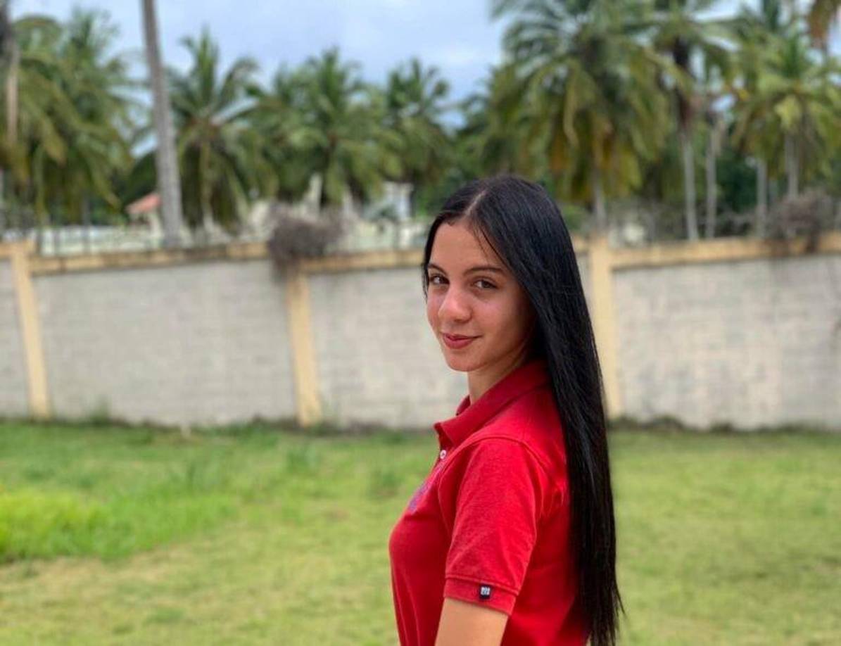 Una noche antes, Richiez salió con unas amigas y su profesor de colegio, con quien aparentemente sostenía una relación, según revelan medios dominicanos. 