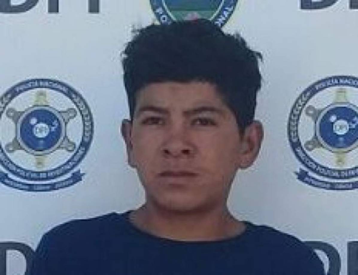 Darwin Josué Ventura fue capturado en posesión de armas de fuego y marihuana en Comayagua.