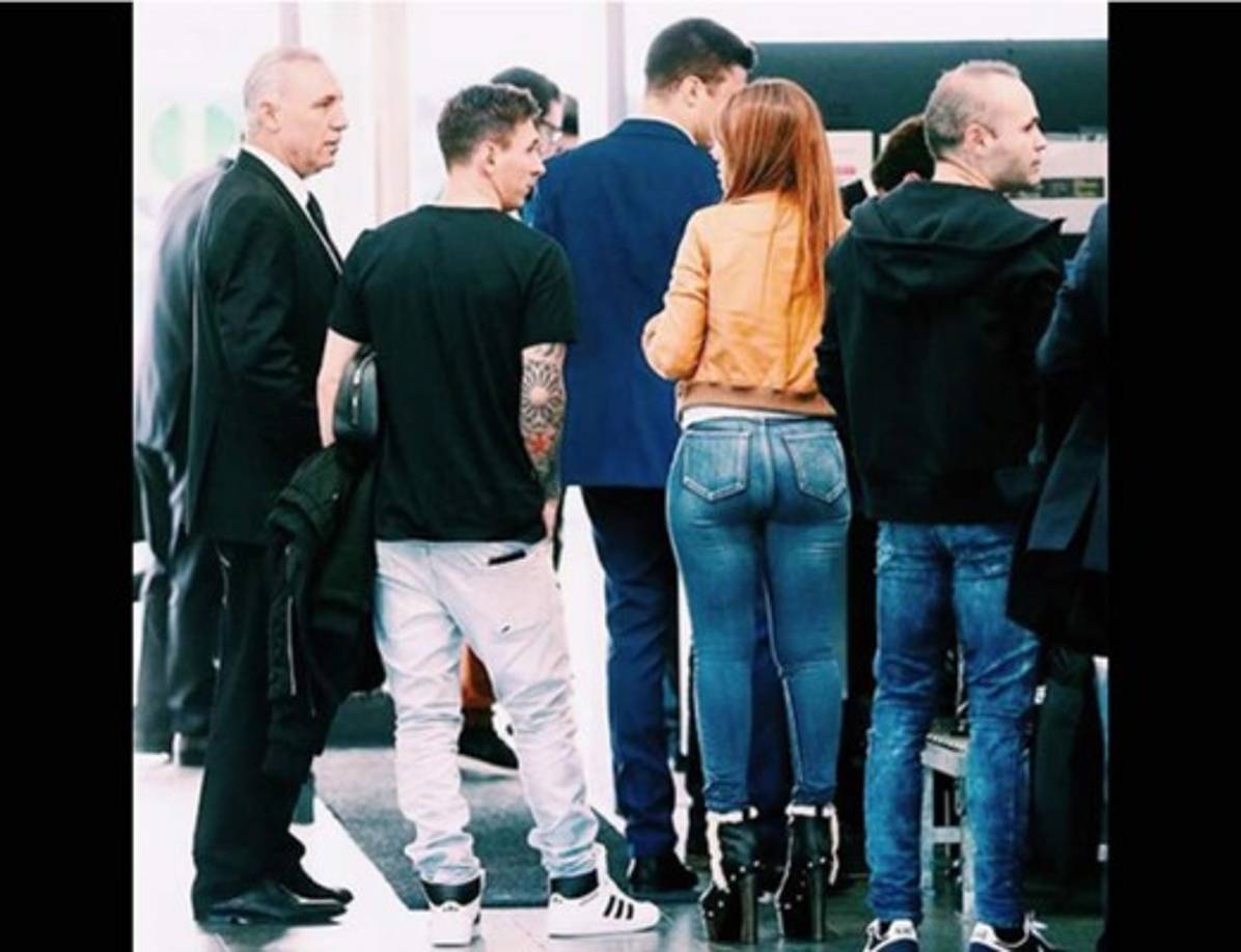 Esta imagen de la llegada de Messi junto a Antonella está arrasando en las redes sociales.