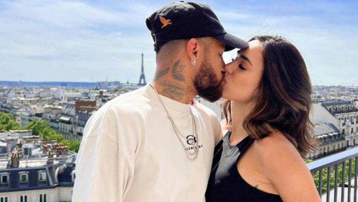 Bruna es brasileña y conoció a Neymar en el 2020 durante una fiesta. Por meses mantuvieron su relación en secreto.