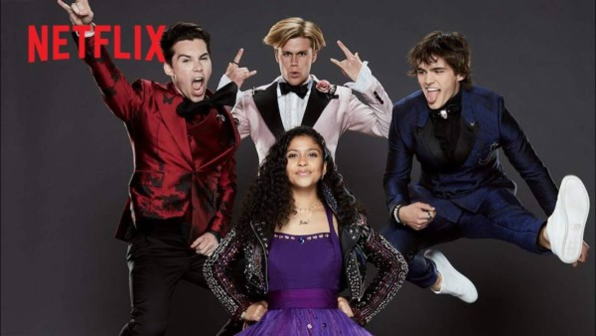 'Julie and the phantoms', 10 de septiembre en Netflix.<br/>Netflix quiere su propio musical para el público joven y para ello han fichado a Kenny Ortega, que además de director de franquicias como 'High School Musical' y 'Los descendientes' ha sido coreógrafo de Madonna, Cher o Michael Jackson y de películas míticas como 'Dirty Dancing'.<br/>La serie gira en torno a Julie, una estudiante de instituto que trata de superar la muerte de su madre con la ayuda de los fantasmas de tres músicos que se le aparecen y con quienes decide formar una banda.