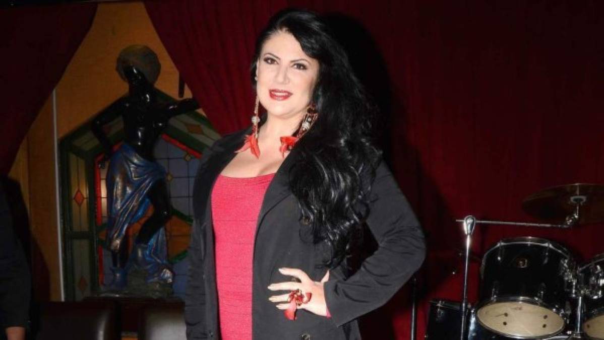 La cantante y actriz Alejandra Ávalos ha estado en boca de todos, después de que revelara que vivió una experiencia paranormal.