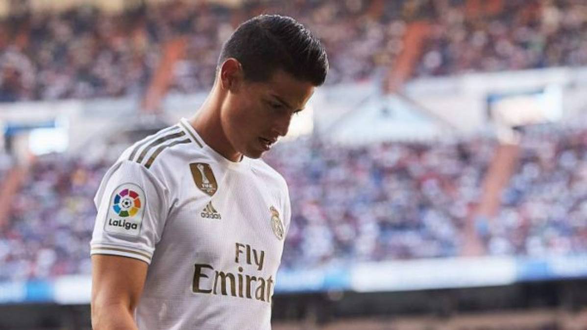James Rodríguez: Según medios ingleses, el Manchester United se ha interesado en las últimas horas en fichar al volante colombiano que ha sido marginado por Zidane en Real Madrid.