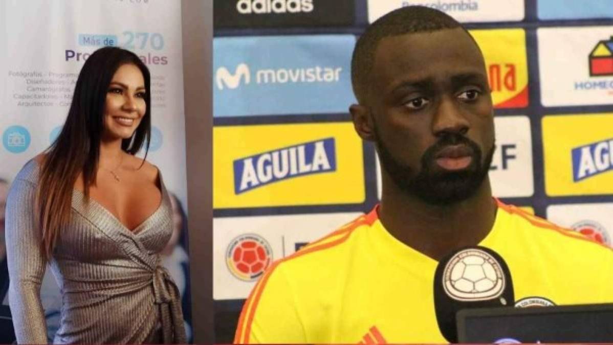 Otro llamativo momento de la entrevista fue cuando le mostraron a Esperanza Gómez algunas fotografías de los jugadores de la selección colombiana preguntándole cuál le parecía más atractivo, a lo que sin muchos rodeos la actriz enfatizó las facciones de Davinson Sánchez.<br/><br/>“Me parece que tiene unas facciones muy lindas muy finas. Yo estoy casada con un moreno y son muy buenos en la cama, no me puedo quejar...aunque en la variedad está el placer, hay que comer chocolate pero si lo pasa uno con leche, sabe más rico ¡la combinación es perfecta!”, confesó Gómez.