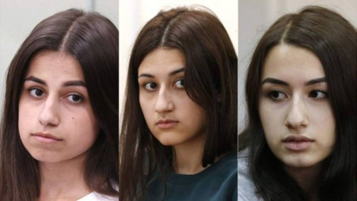 Krestina, Angelina y María Khachaturyan admitieron haber matado a su padre en julio de 2018 después de que éste las sometiera a años de abusos físicos, mentales y sexuales.