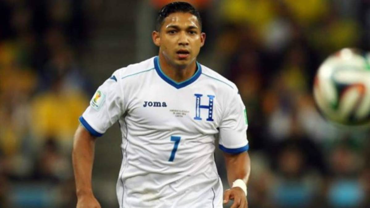 Emilio Izaguirre - El lateral izquierdo hondureño dejó su huella en Europa con el Celtic de Escocia, donde ganó muchos títulos. Sigue jugando al fútbol en el Motagua, club en el que debutó de manera profesional.