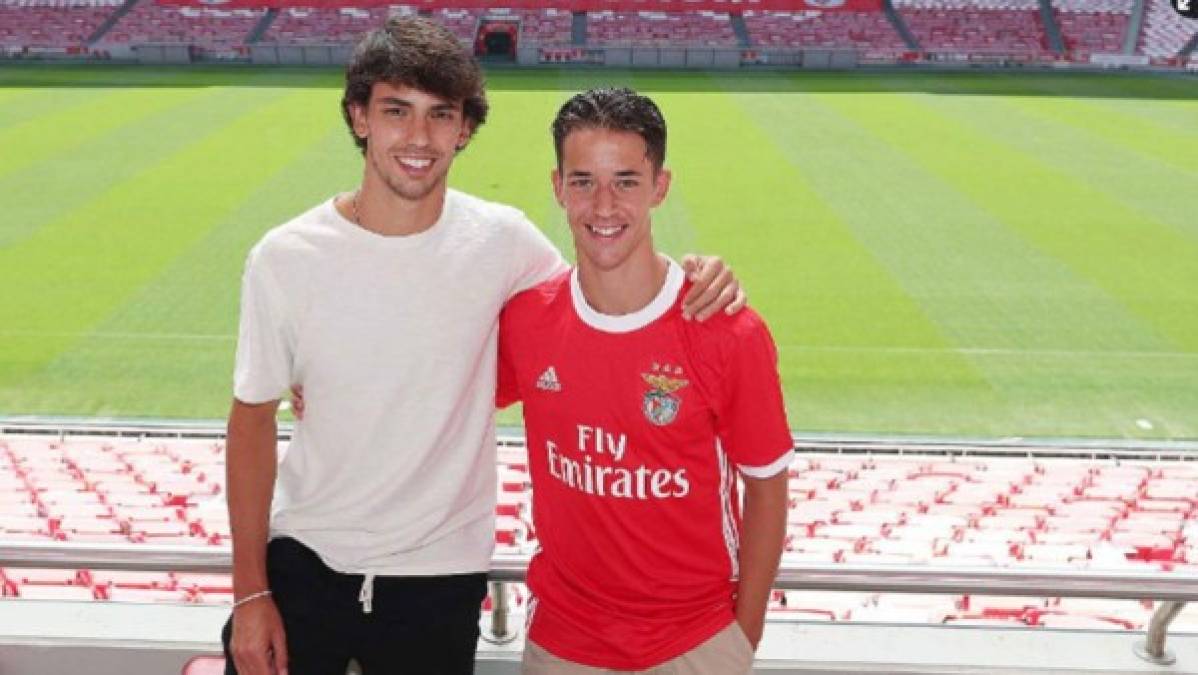 El Benfica retiene a la joya de su cantera. Se trata de Hugo, hermano de Joao Félix. El equipo portugués no han dudado en ofrecerle su primer contrato, pese a tener aún 16 años. <br/><br/>Llegó al club en 2015 - procedente del Porto-, de la mano de su hermano, por lo que cumplirá su sexta campaña vistiendo la camiseta del club más laureado de Portugal. Formará parte del Juvenil A.