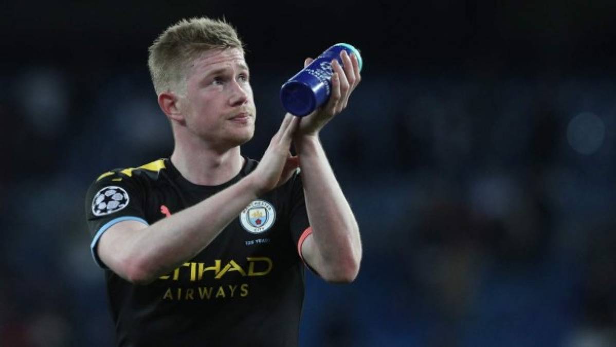 El centrocampista belga Kevin de Bruyne habría tomado la decisión de continuar a las órdenes de Pep Guardiola en el Manchester City después de la exoneración por parte del TAS de la sanción impuesta al conjunto inglés por el incumplimiento del fair play financiero, lo que permitirá al cuadro inglés disputar competiciones europeas, siendo este el principal factor que ha llevado a De Bruyne a tomar la decisión de extender su relación deportiva