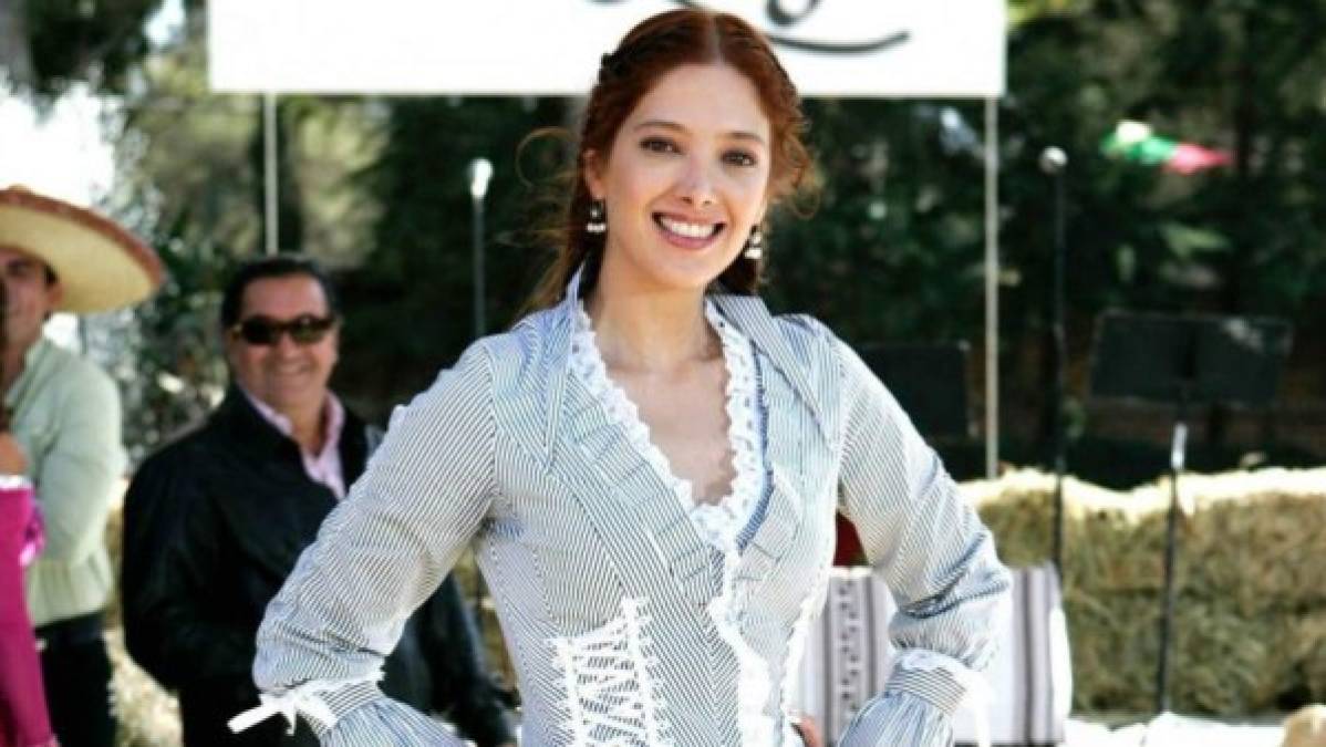 Muchos recuerdan a la actriz de Televisa Adela Noriega quien fue protagonista de telenovelas exitosas como Fuego en la sangre, entre otras. Sin embargo la vida de la actriz mexicana después de su retiro, desde hace 10 años ha sido todo un misterio.