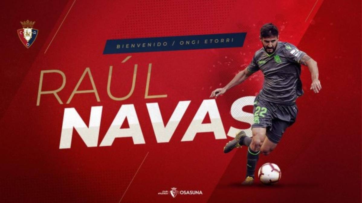 El equipo de la Real Sociedad y el Osasuna han alcanzado un acuerdo para la cesión de Raúl Navas. El defensa central llega al conjunto rojillo por una temporada, además de una opción de compra obligatoria.