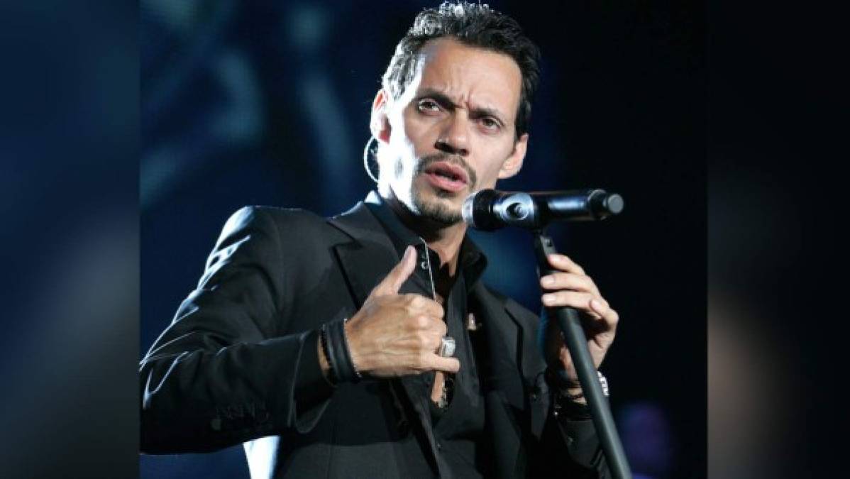 El cantante Marc Anthony de origen puertorriqueño ha cautivado el corazón de hermosas mujeres, entre ellas Jennifer López y Dayanara Torres con quienes continúa compartiendo un lazo cercano por los hijos que procreó con ambas famosas.