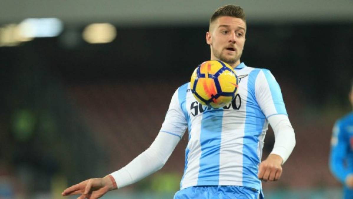 La secretaria técnica del PSG trabaja en mejorar varios aspectos que le han ido lastrando esta campaña, quiere un jugador que de estabilidad en la medular y uno de los candidatos es Sergej Milinkovic-Savic actual futbolista de la Lazio. El futbolista serbio ha firmado una temporada impresionante en la Serie A italiana y está en la agenda de muchos de los grandes clubes de Europa.