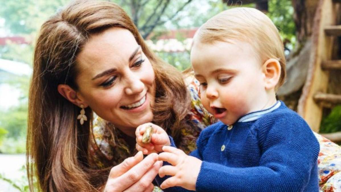 El príncipe William y su esposa, la duquesa Kate celebraron el cumpleaños de Louis, su tercer hijo, y quinto en la línea de sucesión al trono británico.