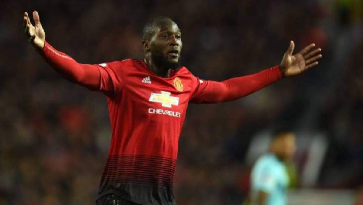 <br/>Lukaku: En Italia informan que el Inter no está dispuesto a pagar lo que pide el Manchester United por el delantero. La operación de fichar al atacante belga se enfría y Antonio Conte está disgustado.