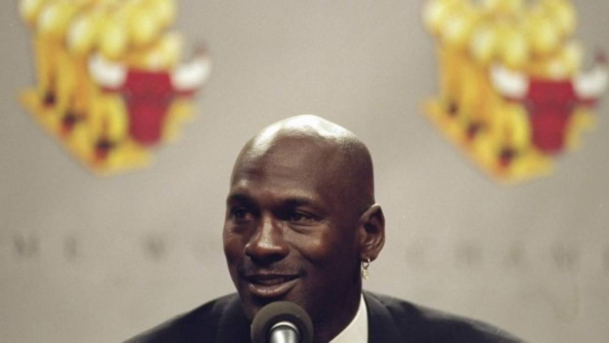 Michael Jordan ha ganado millones en pleitos contra compañías que han usado su imagen sin permiso. Luego, donó todo a 23 ONG infantiles. No se sabe el total, pero ganó 8,9 millones sólo en un caso.