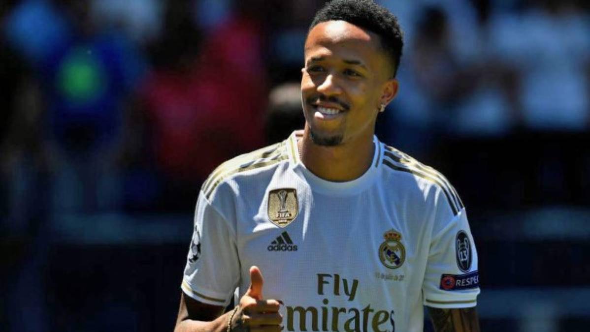 Éder Militão: El defensor brasileño no termina de convencer a Zidane y es otro de los que aparece en la lista de salidas del Real Madrid.