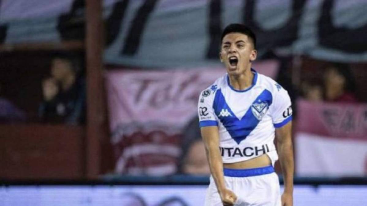 Thiago Almada: Joven argentino de Vélez que es una de las perlas más codiciadas de Argentina. El mediapunta ha despertado el interés de algunos de los 'grandes' de Europa, entre ellos el Atlético de Madrid. Pero parece que el que ha tomado la delantera es el Manchester United. <br/>