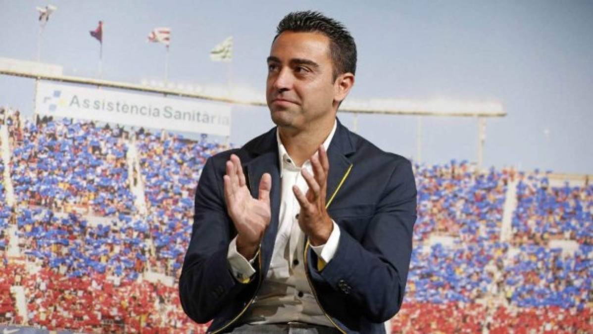 Xavi Hernández: Hombre de la casa, arquitecto en la cancha de aquel Barcelona que dirigió Pep Guardiola. Anunció su retiro como jugadores y suena para llegar al banquillo del club catalán.