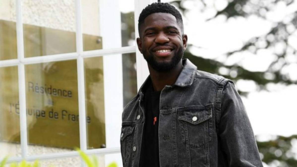 Medios españoles informan que el Barcelona ha puesto en venta a Samuel Umtiti y el Olympique de Lyon será el equipo del zaguero de cara a la próxima campaña. Foto AFP.