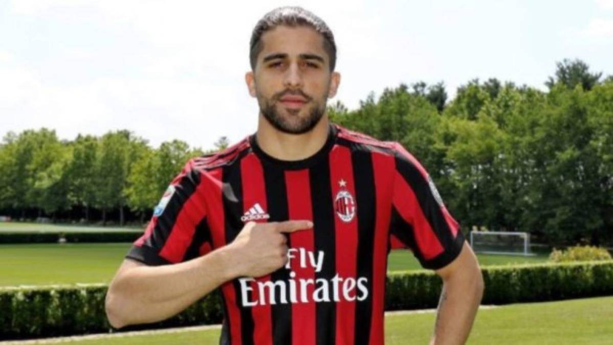 El Torino estaría muy próximo de cerrar el traspaso de Ricardo Rodríguez. El lateral suizo llegaría procedente del MIlan por unos 3 millones de euros, firmando hasta 2023 a razón de 1'5 millones por cada una de ellas. El jugador natural estuvo cedido la pasada mitad de campaña en el PSV de Holanda.<br/>