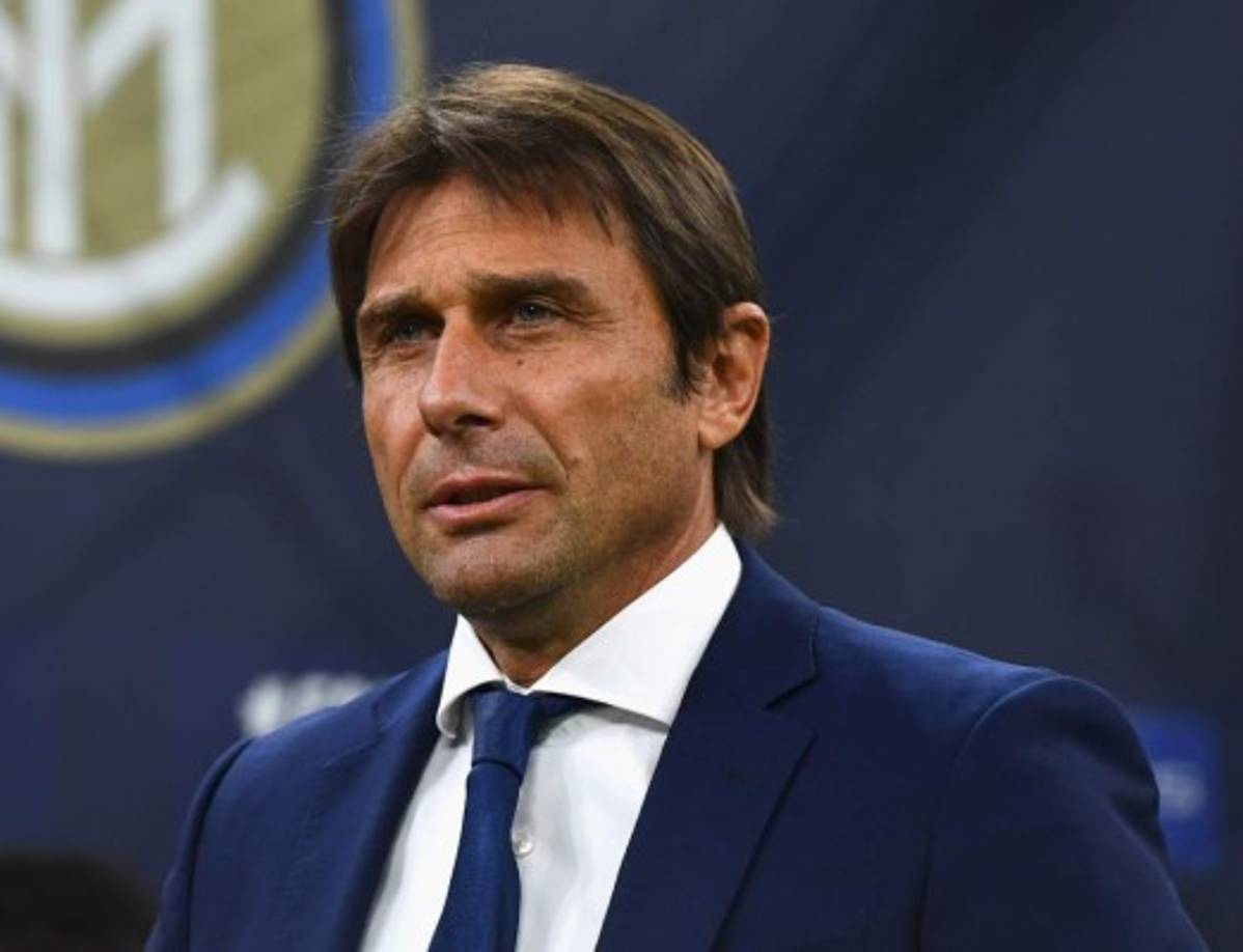 Antonio Conte es el más laureado de los candidatos. El italiano, férreo y de carácter fuerte, embonaría, según medios españoles, a la perfección en Chamartín.