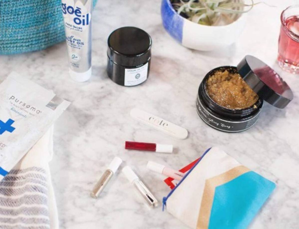 A finales del mes pasado, la organización TINA.org (Truth in Advertising) presentó una queja ante dos fiscales de California contra el portal web, al que acusa de promover productos con información falsa o engañosa.<br/> <br/>El vocero de 'Goop' dijo que la compañía evaluará sus productos y hará cambios si lo considera necesario.