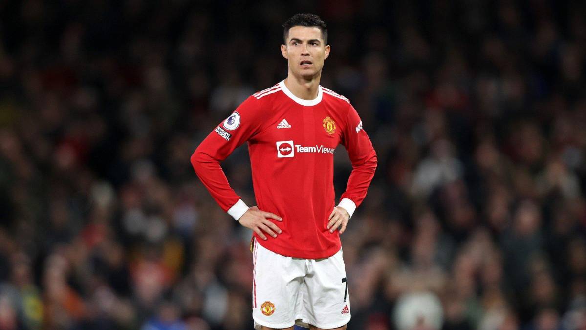 El futuro de Cristiano Ronaldo sigue siendo noticia ya que todavía no se define. En el Manchester United, el técnico Erik ten Hag no sabe nada del portugués, mientras que en España informan que CR7 suena para reforzar al Atlético de Madrid o al Napoli. También fue descartado de volver al Real Madrid.