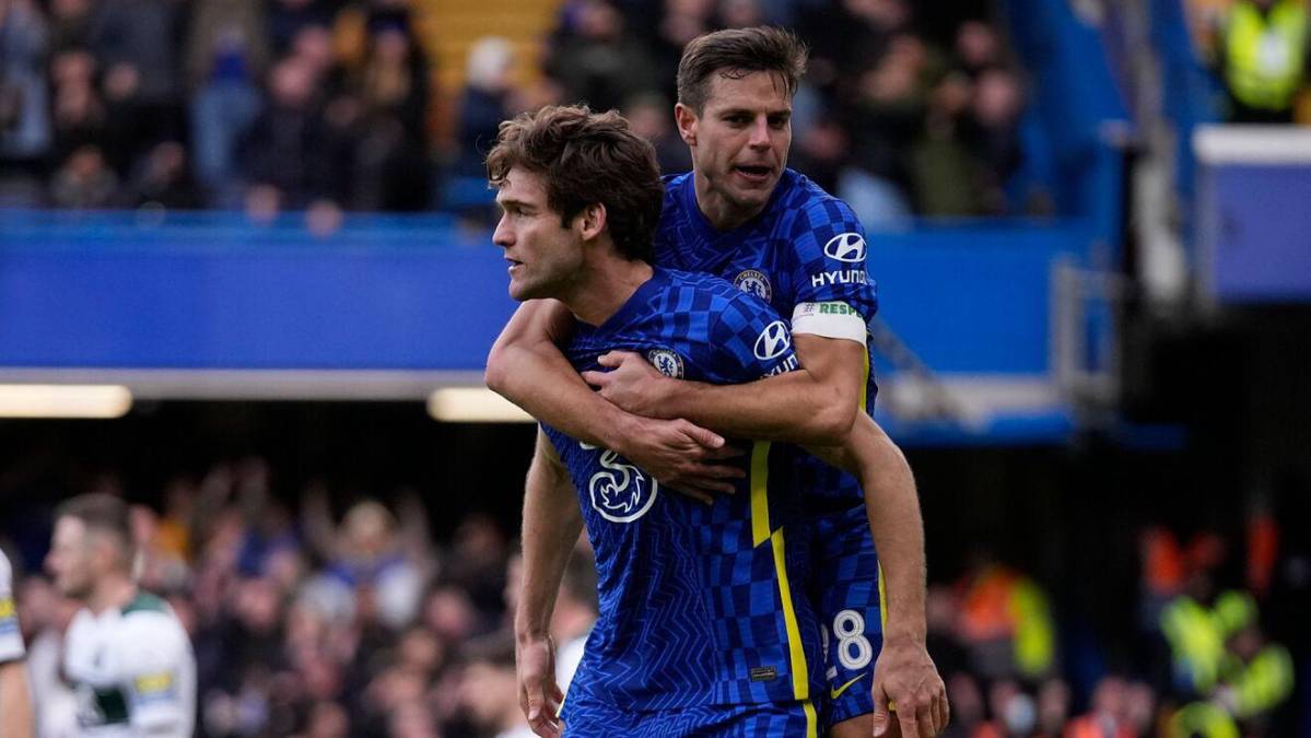 El Chelsea se reunirá en los próximos días con Marcos Alonso y César Azpilicueta para contar los planes que tiene el club con ellos. Una reunión a la que estará muy atento el Barcelona, interesado en ambos jugadores.