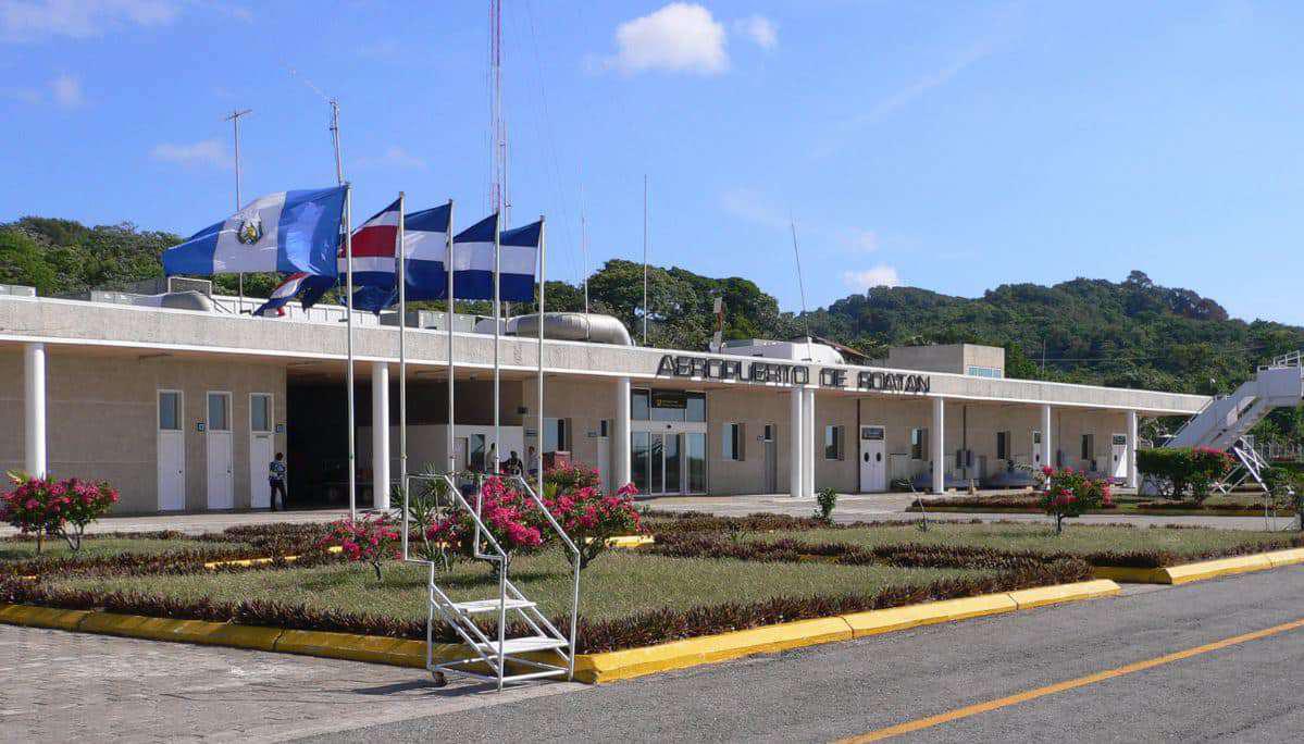 Aeropuerto de Roatán bajó ayer de categoría y reprograman vuelos