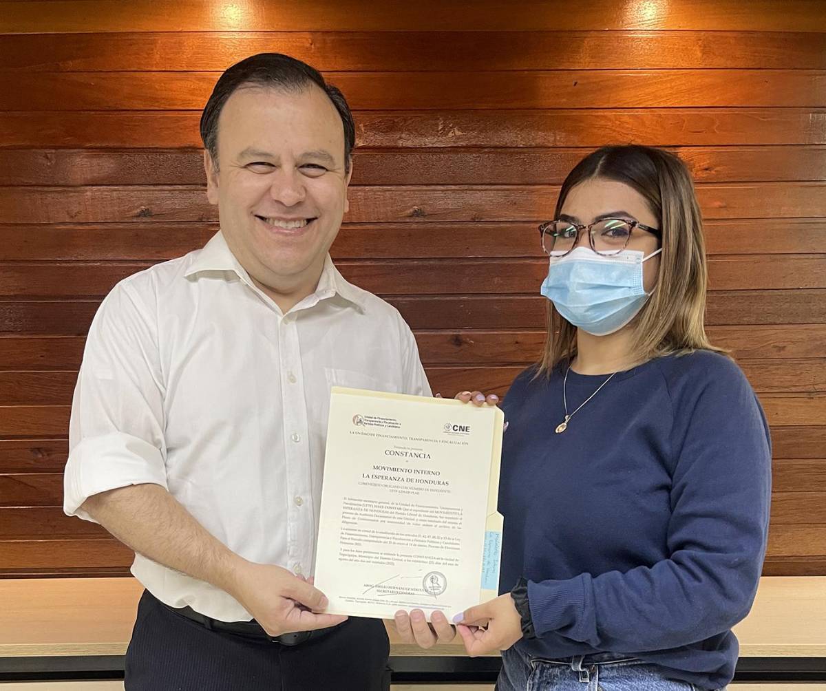 Darío Banegas recibe finiquito de Unidad de Política Limpia