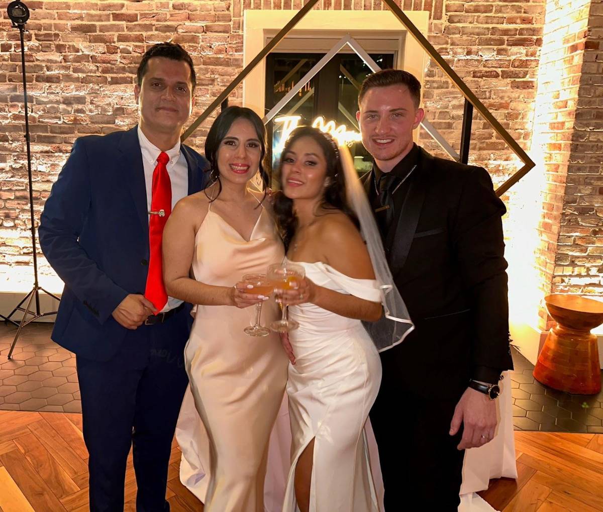 Richard e Isis unen sus vidas en Florida