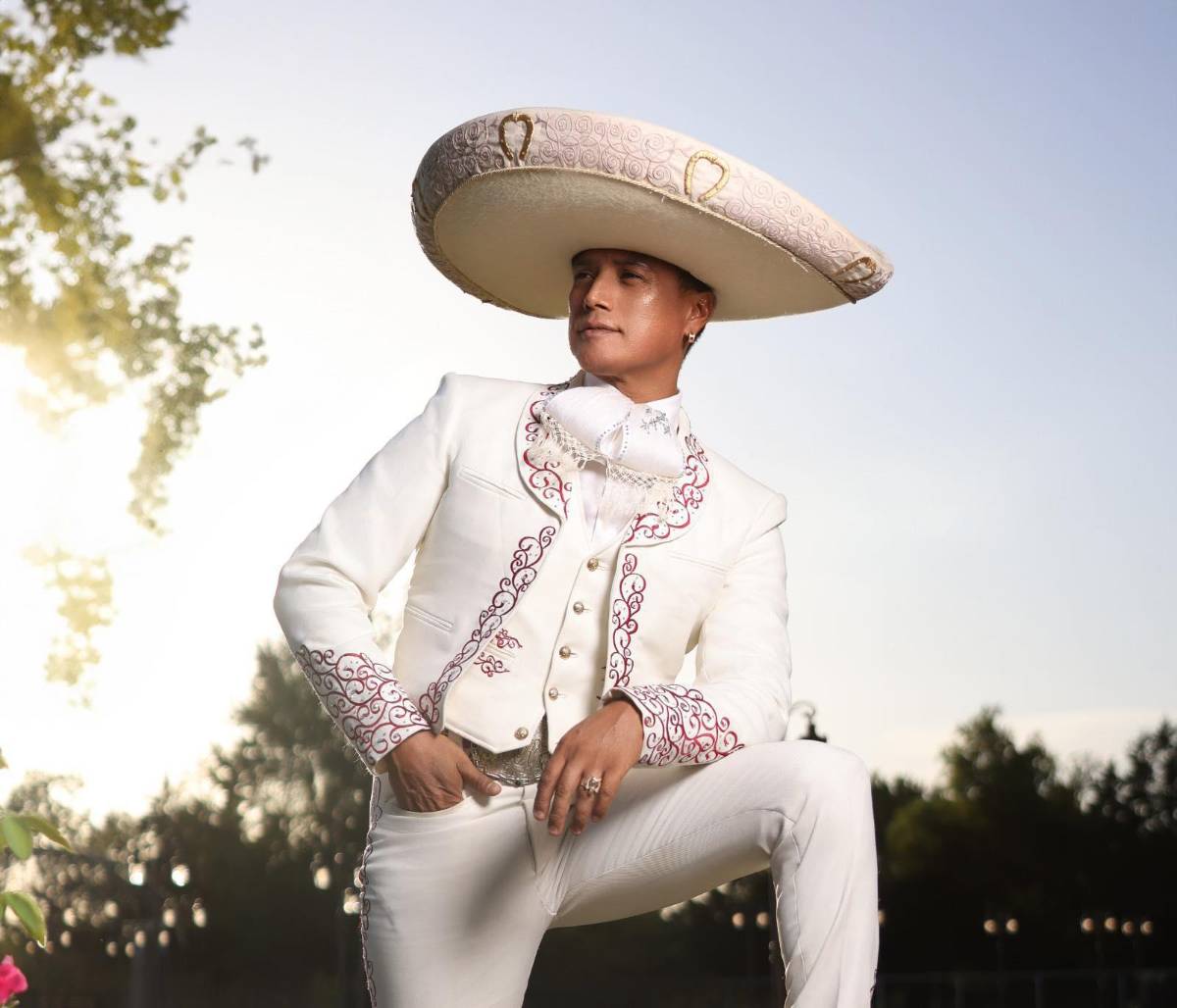 Así reaccionó Erik El Charro a la entrevista de Mayra con Un Tal Fredo