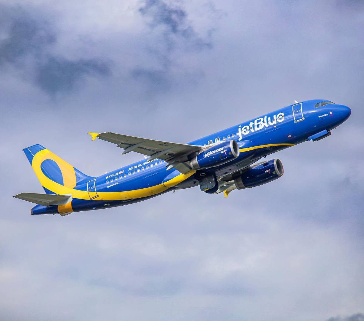 JetBlue anuncia que llega a San Pedro Sula: ¿Cuándo y qué rutas cubrirá la aerolínea?