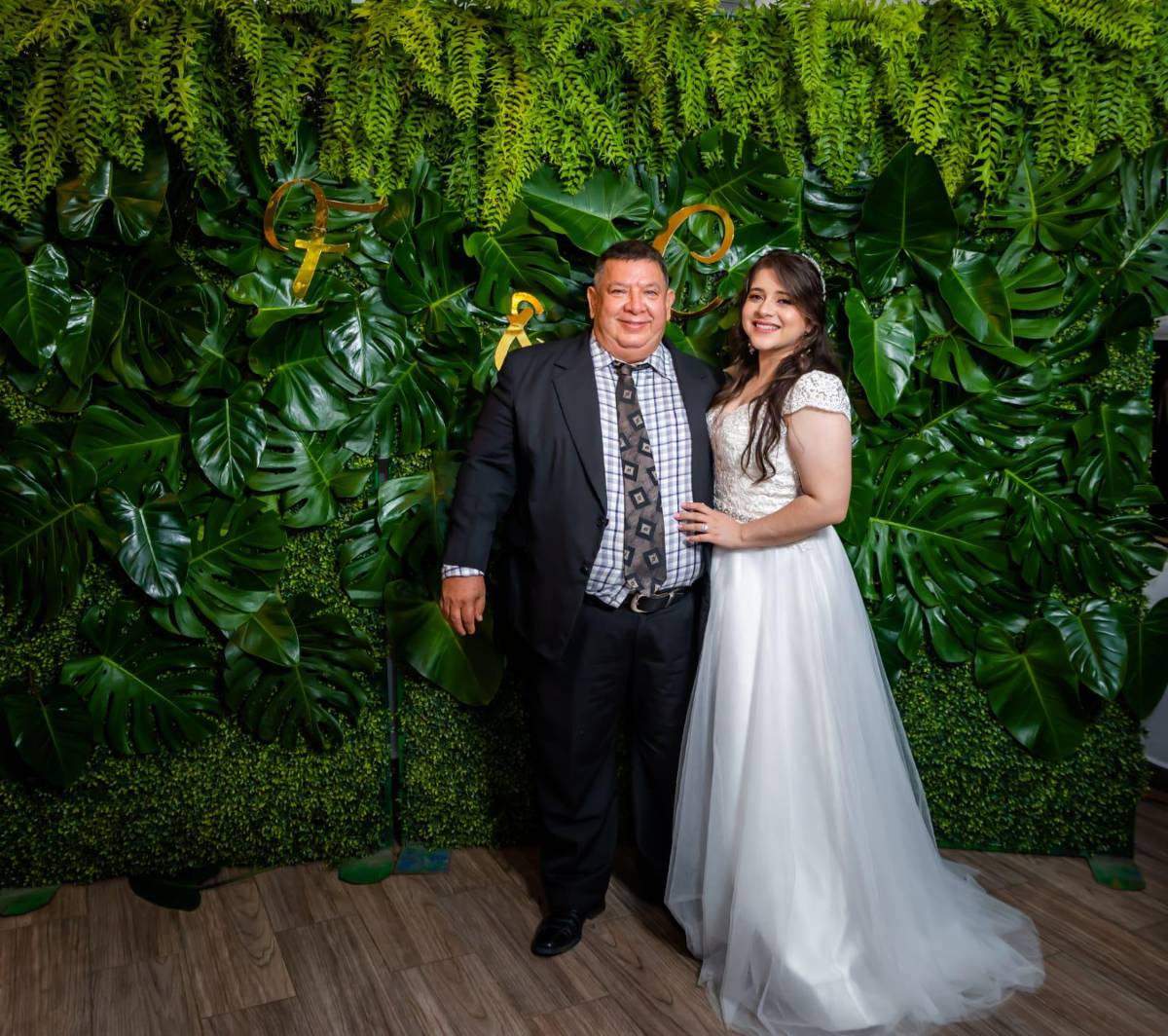 Fernando y Candy se unen en sagrado matrimonio