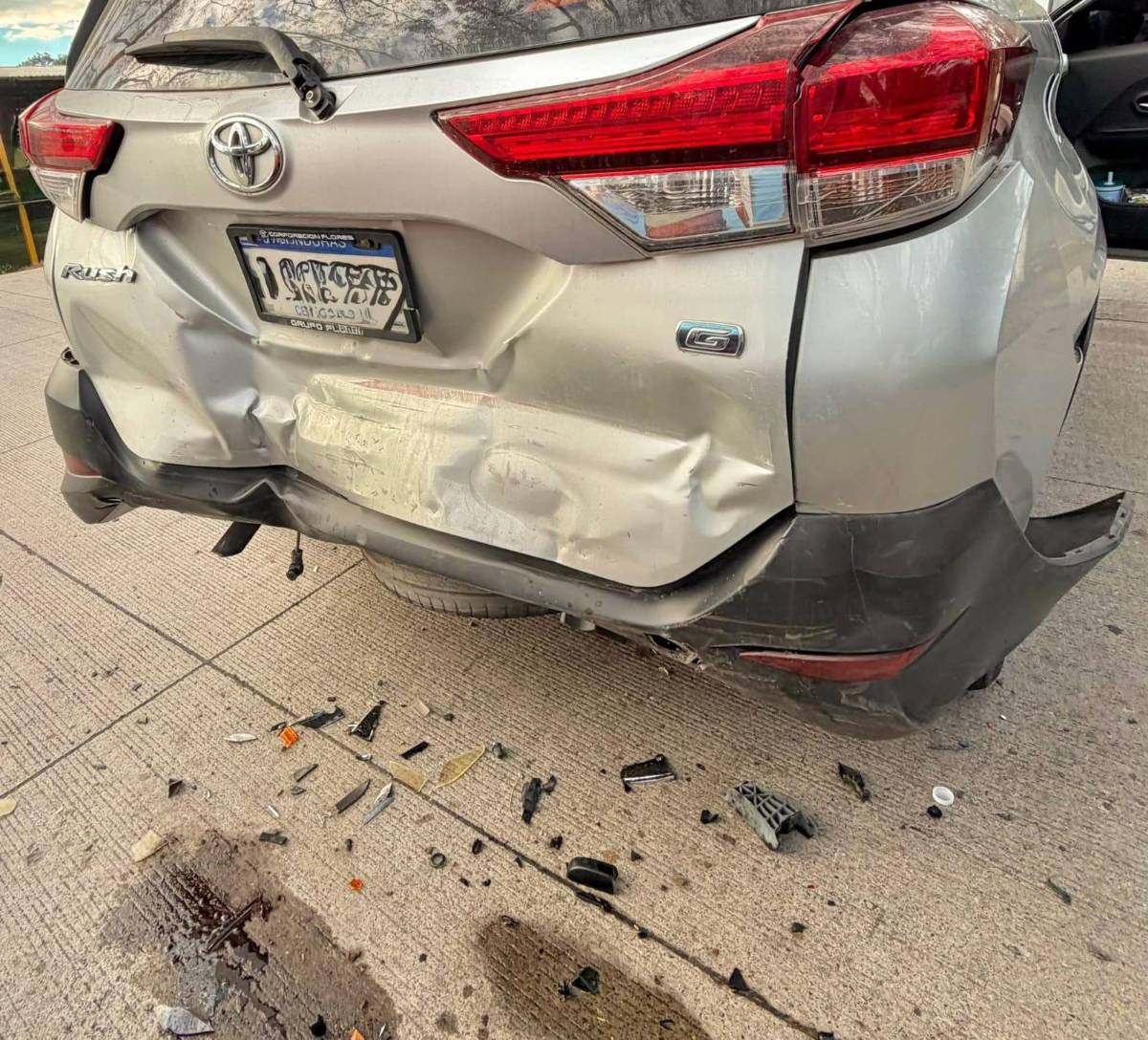 Cesia Mejia y su familia sufren accidente: Gracias a Dios que nos cuidó