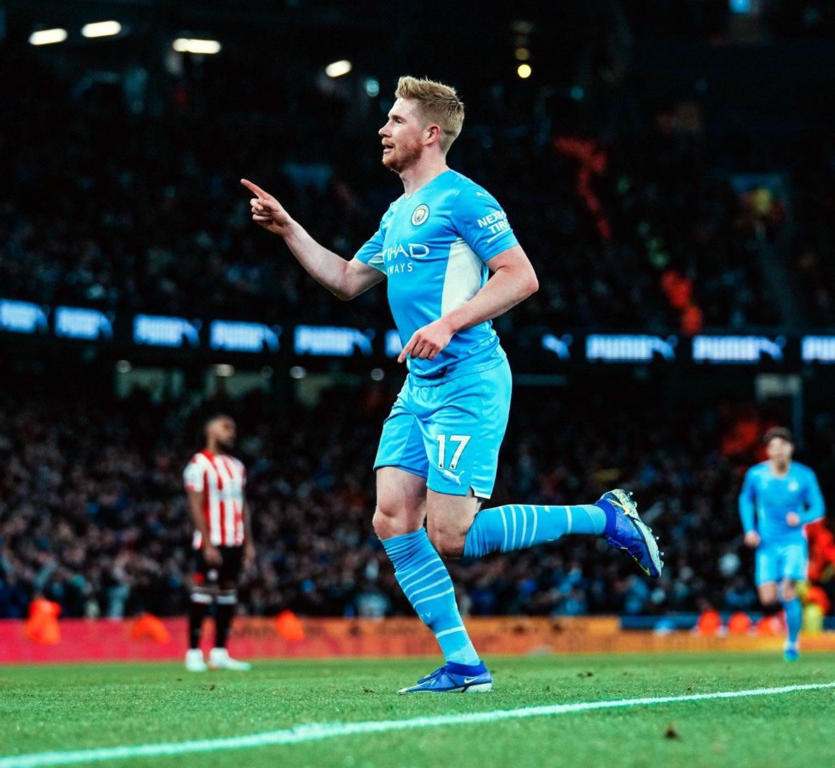 Kevin de Bruyne celebrando el segundo gol frente al Brentford.