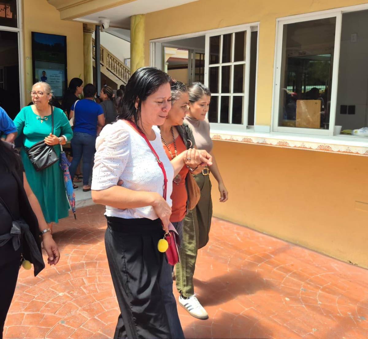 De la escuela, la maquila y la iglesia: así eran los jóvenes asesinados en La Ceiba