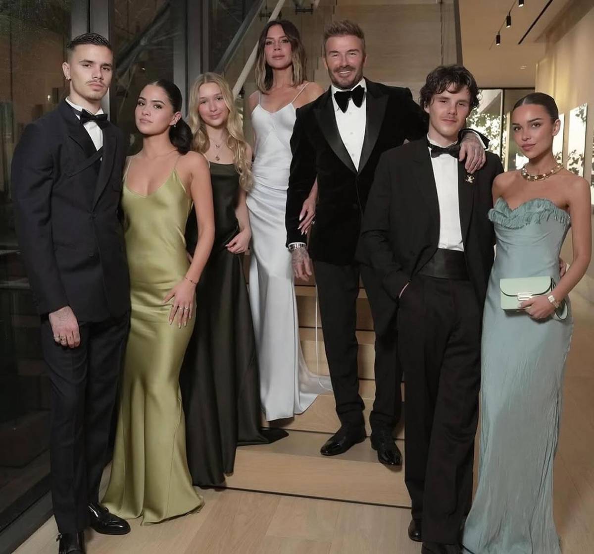 Escándalo: el triángulo amoroso que golpea a David Beckham en su familia