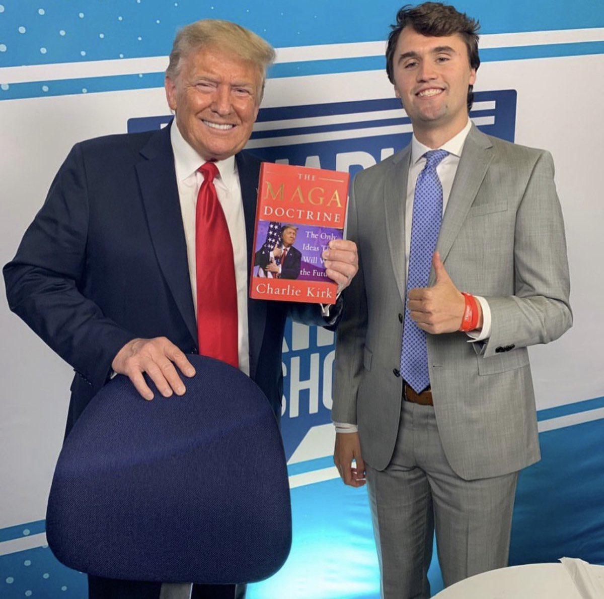 Quién es Charlie Kirk, el aliado de Trump asesinado en una universidad en EEUU