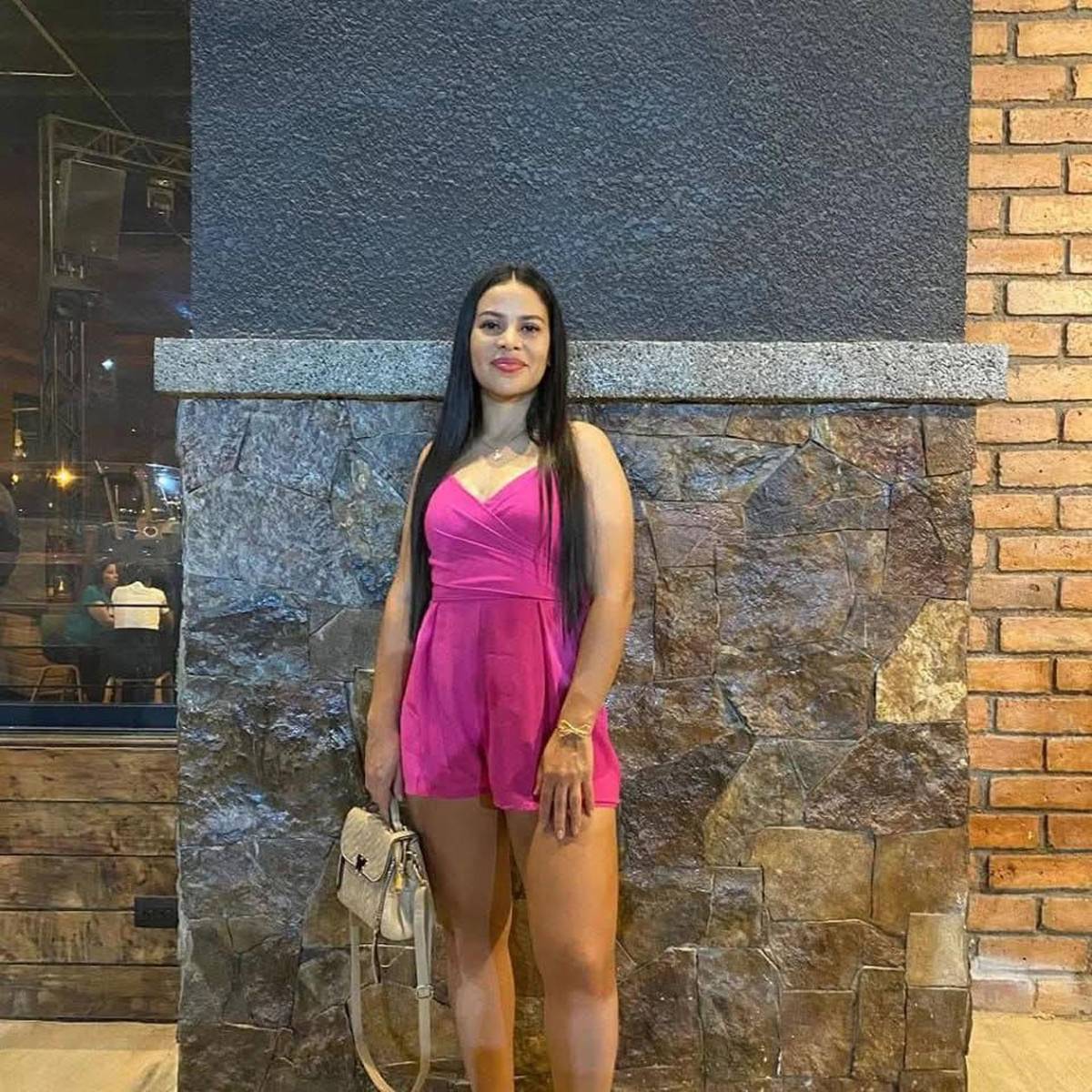 Así es la bella árbitra hondureña que cautiva en redes tras recibir gafete FIFA