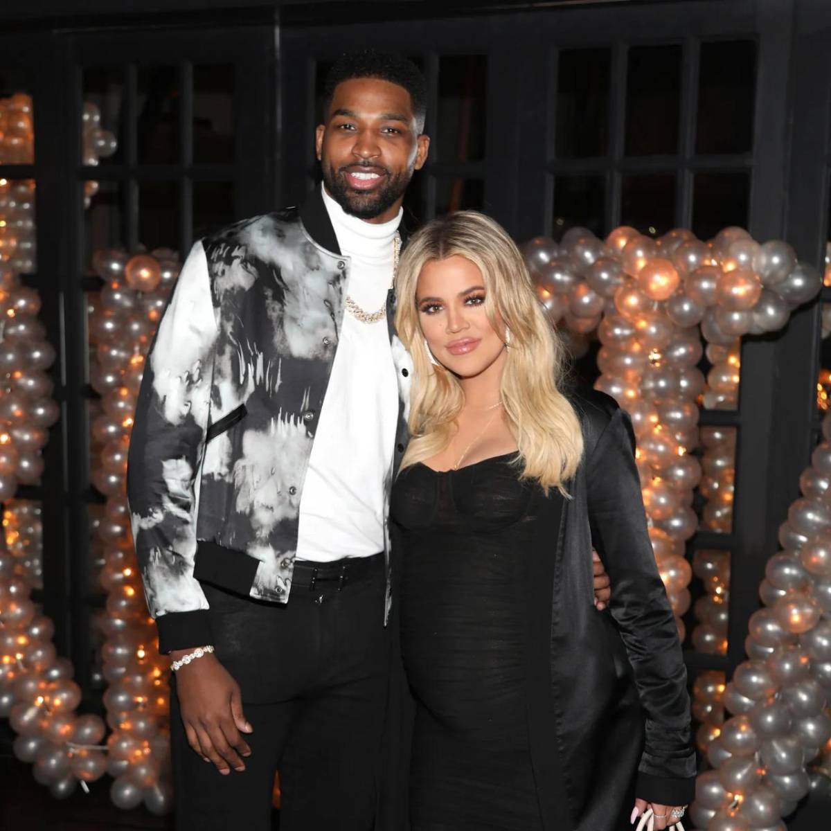 Khloé Kardashian le ha hecho creer a su hija que sigue casada con su papá