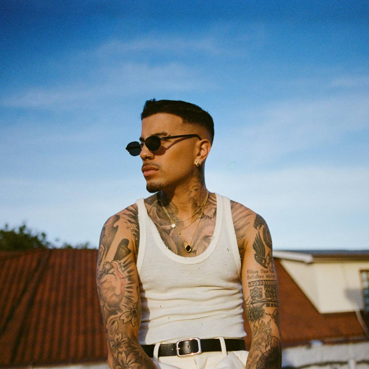 Cazzu estalla ante la polémica desatada por el nuevo tema de Rauw Alejandro