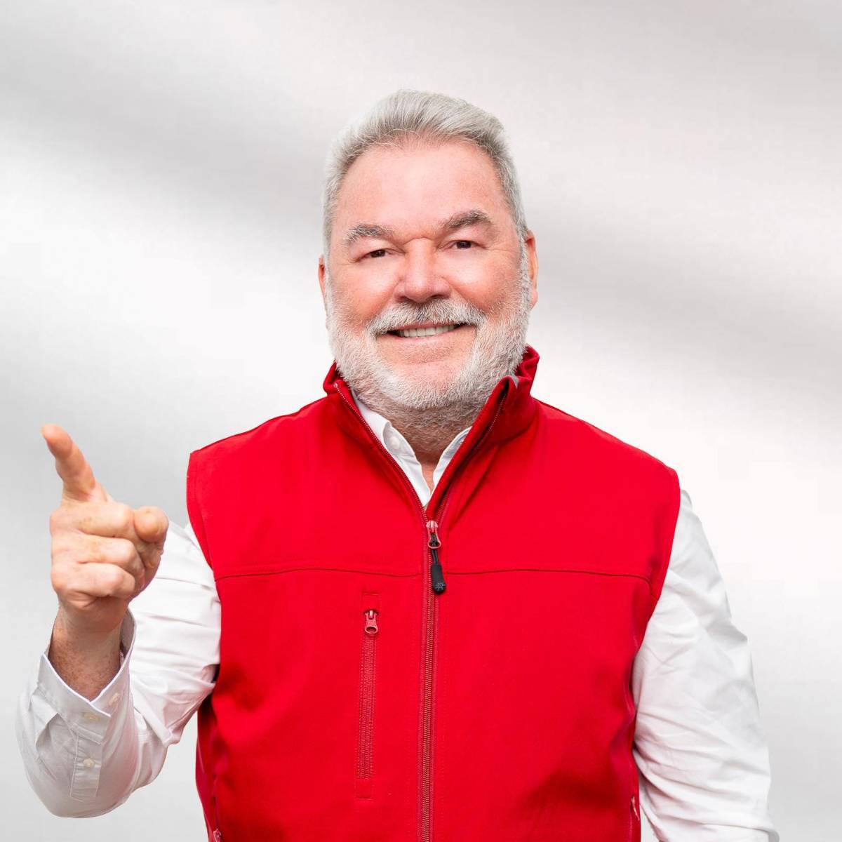 Roberto Contreras anuncia acciones legales contra Miguel Briceño por fuerte acusación