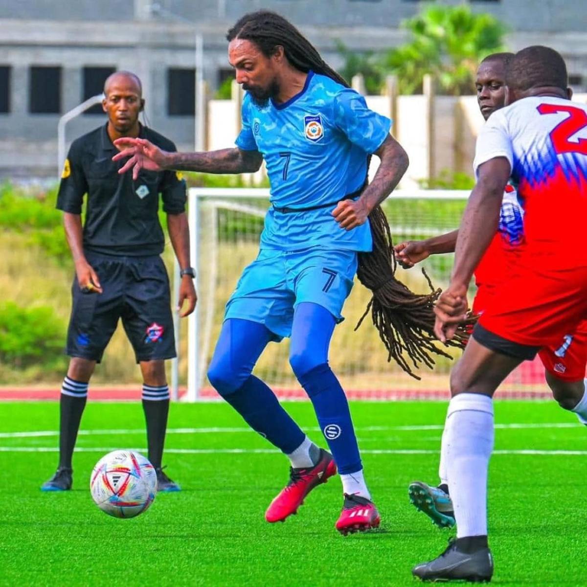 Concacaf: jugador con el pelo más largo causa revuelo y provoca dos insólitas expulsiones