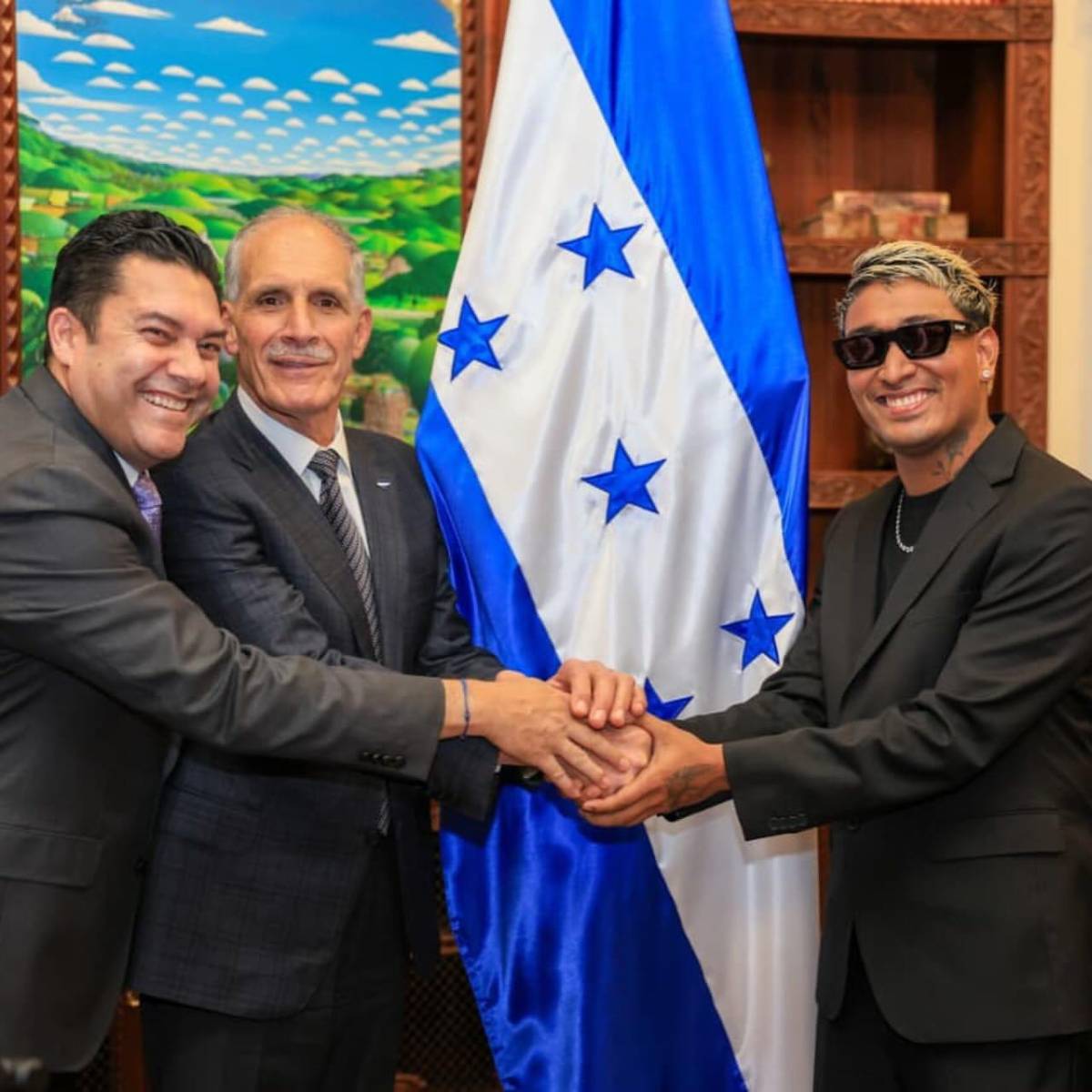 Esto dijo Shin Fujiyama de Supremo tras su reunión con Tito Asfura